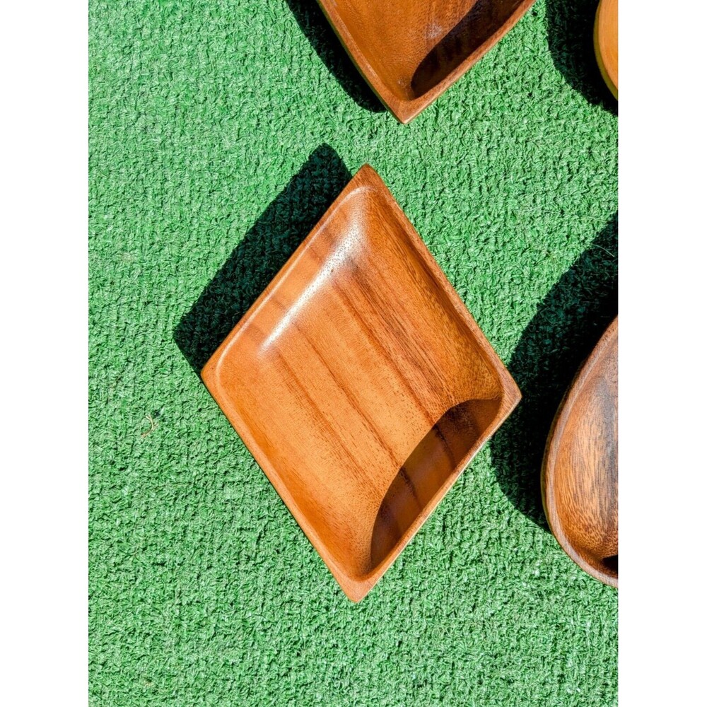 Wooden Bowls Heart Club Spade Diamond Playing Card Suits Monkey Pod Wood 4pc Set - Picture 5 of 8